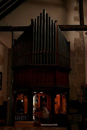 Winchester St Laurence - The Organ